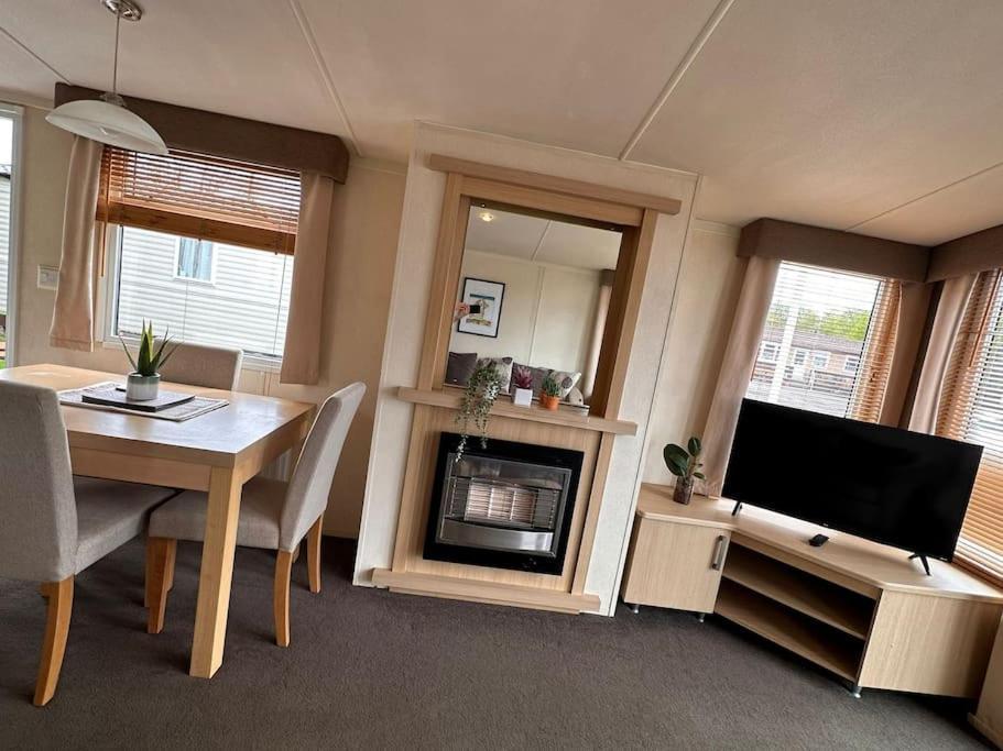 Swift Moselle 2 Bedroom Parkhome - Uddingston, Glasgow Exteriör bild